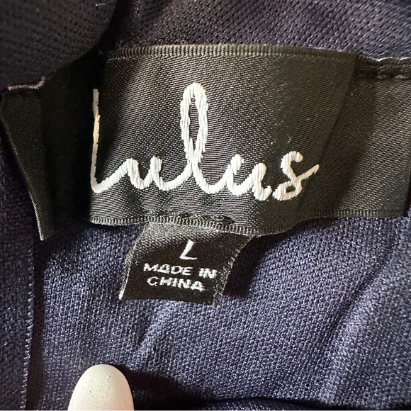 Lulus Navy Floral Lace Bodycon Mini Dress Size Large - Picture 14 of 15